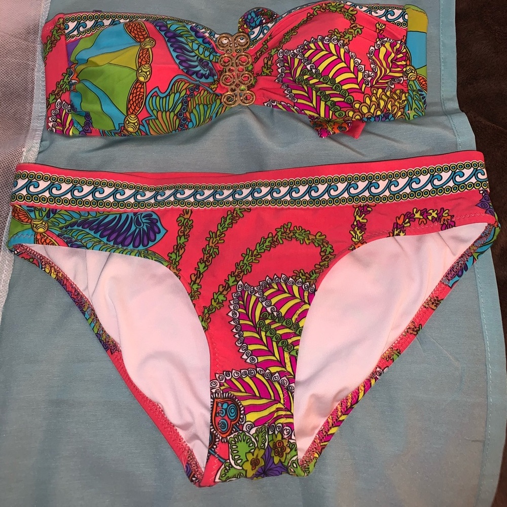 Trina Turk Bathing Suit 🔆🏝💕